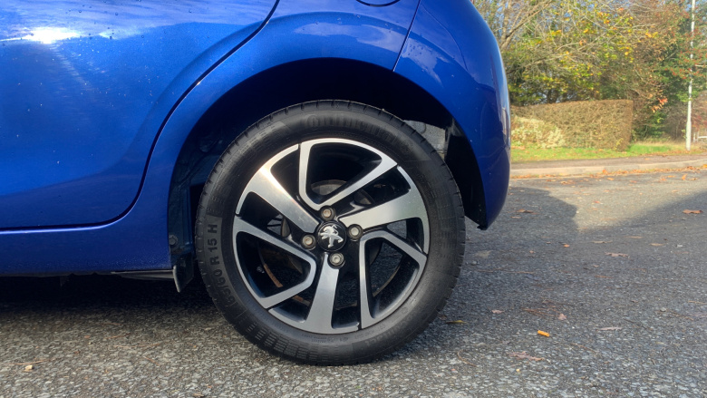 Peugeot 108 1.0 72 Allure 5dr Petrol Hatchback